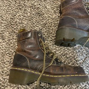 Dr Martens non slip platform brown boots